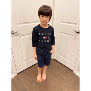 《大童上衣》美國🇺🇸直寄～Tommy Hilfiger小朋友大學t 大童大學t 衛衣 刷毛t
