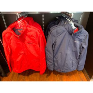 美國直寄～超值特賣👍全新Tommy Hilfiger 女版風衣