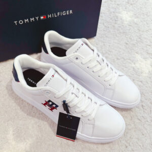 《男鞋～US10》美國🇺🇸直寄～Tommy Hilfiger小白鞋 休閒鞋 平底鞋 男鞋