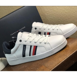 《新款上市～男鞋》美國🇺🇸直寄～Tommy Hilfiger男生小白鞋 休閒鞋 平底鞋 紅白logo 基本款