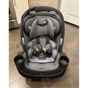 《現貨～二手》美國🇺🇸帶回～美國原裝Safety 1st成長型3合一汽車座椅（0-12歲）