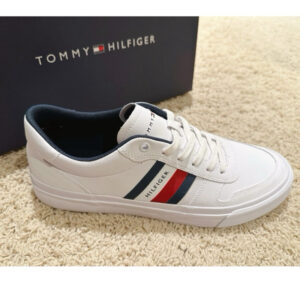 《現貨～最後一雙US10～男鞋》美國🇺🇸直寄～Tommy Hilfiger小白鞋 平底鞋 休閒鞋 男鞋