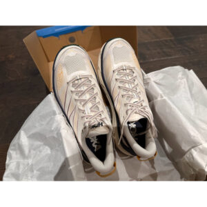 《代購》HOKA運動鞋-女生US8