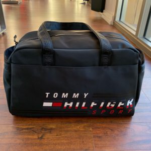 《限時特價》美國🇺🇸直寄～Tommy Hilfiger 黑色旅行包 運動包 手提包