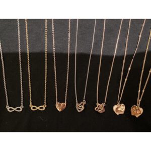 《項鍊》美國🇺🇸直寄～Guess愛心項鍊 心型項鍊 情人節禮物 母親節 代購 禮物