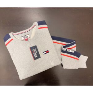 《刷毛大學t》美國🇺🇸直寄～Tommy hilfiger刷毛大學t 代購 禮物