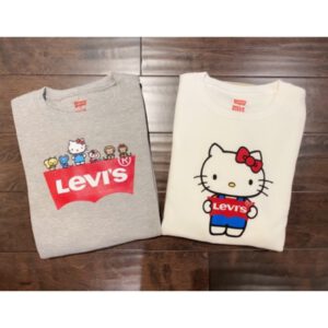 《限量》美國🇺🇸直寄～Levis x hello kitty聯名限量款大學t 衛衣 圓領長袖 代購 禮物